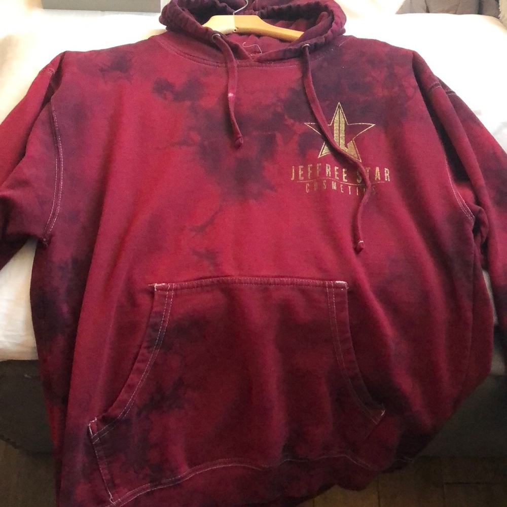 Jeffrey star cosmetics hoodie